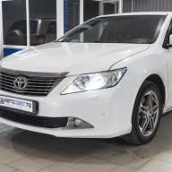 Как улучшить свет фар на Toyota Camry V50 тюнинг фар установка светодиодных Bi Led
