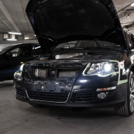 VOLKSWAGEN PASSAT B6 - меняем штатные галогеновые линзы на светодиодные модули.