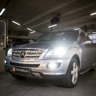 Mercedes-Benz ML 350 - Замена штатных линз на биксеноновые Hella 5R