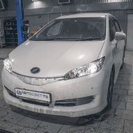 Замена галогеновых линз Toyota Wish на BI-LED